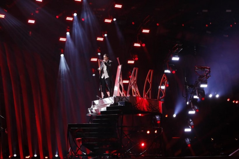 Декорации впечатляют: Melovin провел репетицию на сцене Евровидения -2018 (ФОТО)