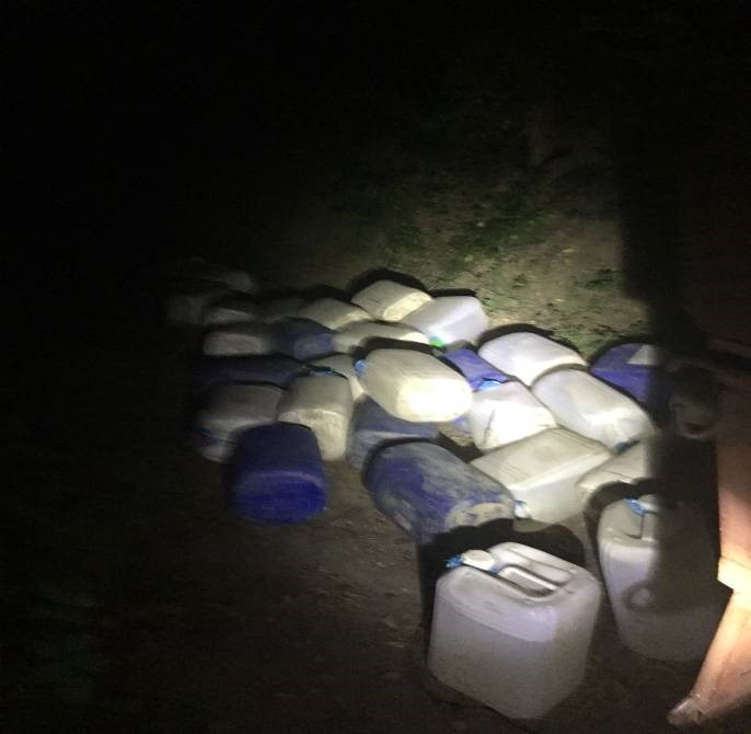 Через украинскую границу пытались переправить контрабандой более тонны спирта (ФОТО)