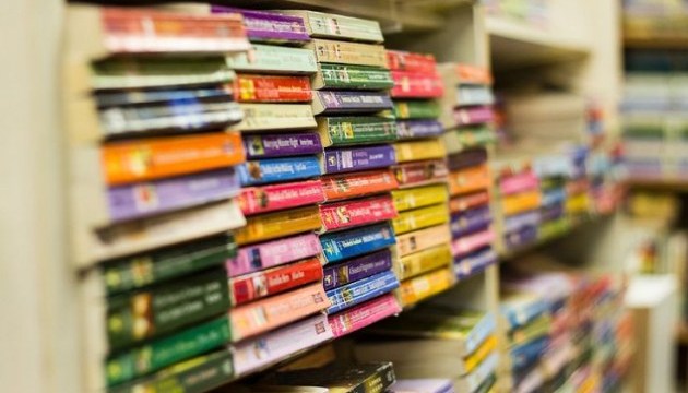 “Дефицит” учебников: Гриневич сказала, что делать школьникам и учителям