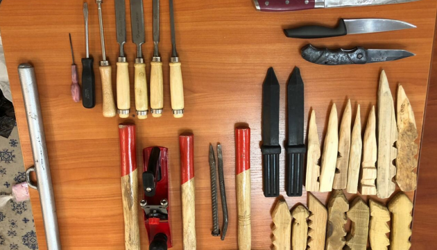 В Минюсте рассказали, как запрещенные предметы попадали к "торнадовцам" В Минюсте рассказали, как запрещенные предметы попадали к "торнадовцам"