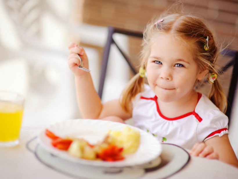 Причиной болезненности детей может быть неправильное меню – врач