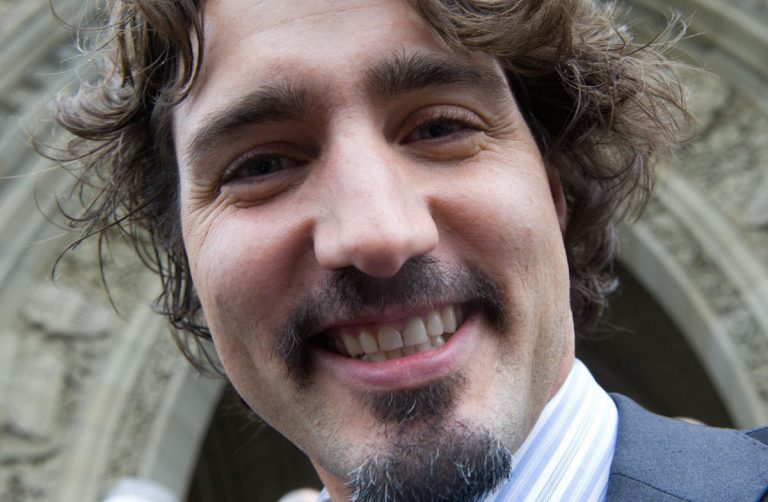 Премьер-министр Канады Джастин Трюдо поддерживает «Movember». Фото: Sean Kilpatrick / The Canadian Press