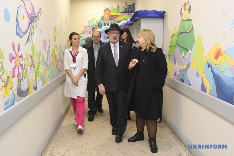 Охматдет договаривается о стажировке специалистов больницы в Израиле