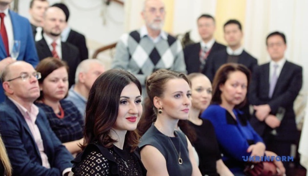 Япония рассчитывает на поддержку Украиной проведения Экспо-2025 в Осаке