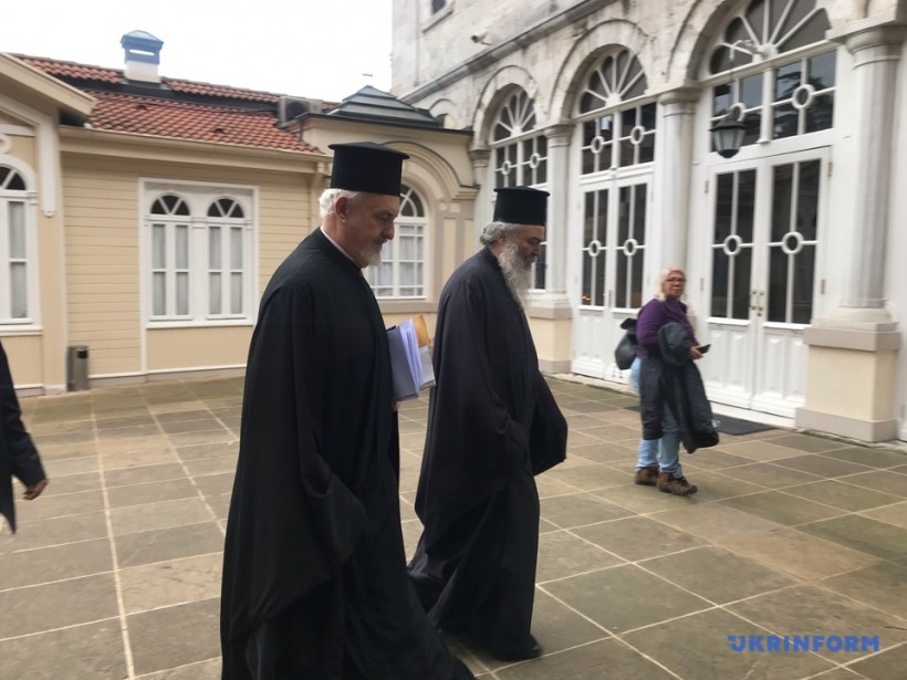 Сегодня в Стамбуле начнется Синод, на котором обсудят текст Томоса для Украины