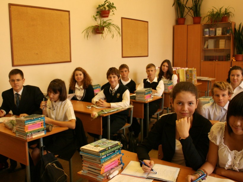 Минобразования передумало делить школьные классы на группы Минобразования передумало делить школьные классы на группы