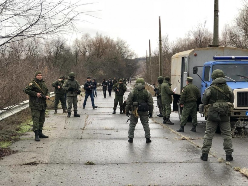  Из оккупированного Донбасса привезли 42 заключенных
