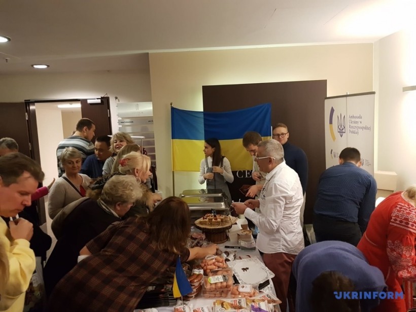 Украинские производители приняли участие в Варшавском благотворительном ярмарке 