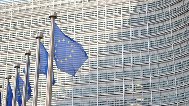 Еврокомиссия выделила Украине почти 300 млн евро Еврокомиссия выделила Украине почти 300 млн евро
