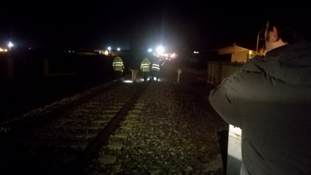 В Испании сошел с рельсов поезд с десятками пассажиров: появилось фото с места аварии В Испании сошел с рельсов поезд с десятками пассажиров: появилось фото с места аварии