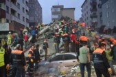 	Чудо в Стамбуле: малолетний ребенок пережил 18 часов под рухнувшим домом