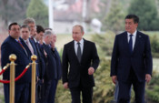 	Визит Путина в Кыргызстан вызвал протест