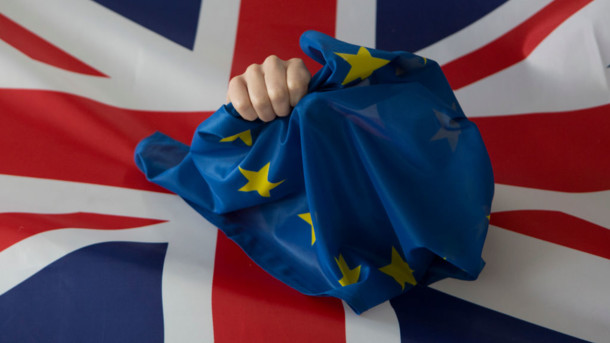 Петицию с требованием отменить Brexit поддержали более пяти миллионов человек Петицию с требованием отменить Brexit поддержали более пяти миллионов человек