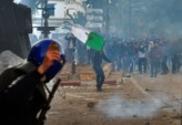 	Масштабные протесты в Алжире: есть погибший и раненные, фото