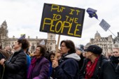 	Британское правительство отказалось отменять Brexit