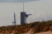 	Илон Маск провел первый коммерческий запуск ракеты Falcon Heavy: опубликованы фото и видео