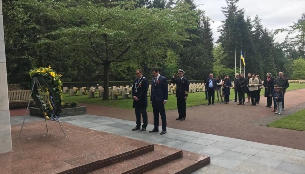 В Нидерландах почтили память погибших во Второй мировой войне В Нидерландах почтили память погибших во Второй мировой войне