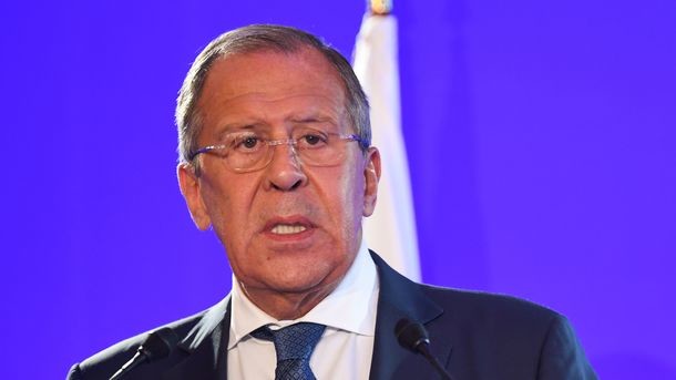"Явно отбились от рук": Лавров отреагировал на нападение на дипломата РФ в Косово "Явно отбились от рук": Лавров отреагировал на нападение на дипломата РФ в Косово