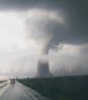 	Невероятный торнадо в Румынии: уникальные фото и видео непогоды