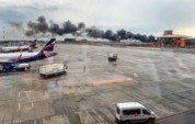 	Аварийная посадка самолета в "Шереметьево": новые подробности, видео и фото