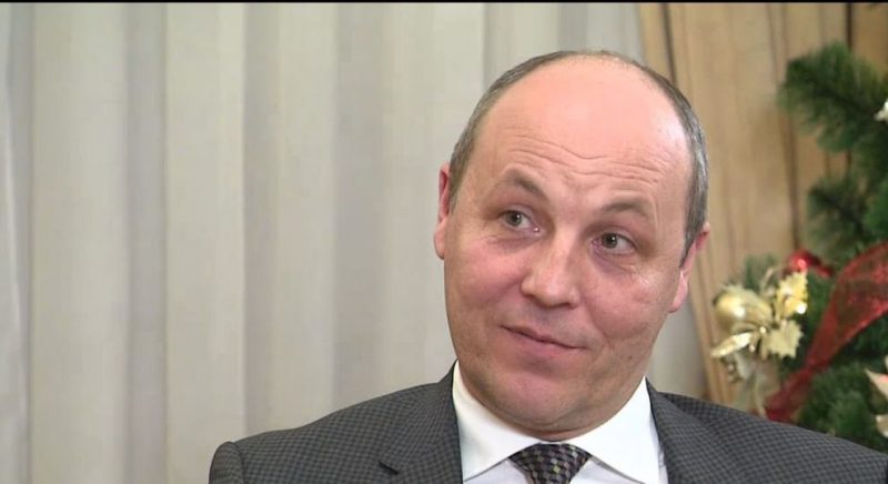 На момент роспуска парламента в коалиции было 227 нардепов - Андрей Парубий