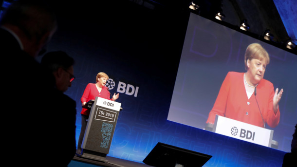 Меркель анонсировала новую энергополитику Германии с учетом "Северного потока – 2" Меркель анонсировала новую энергополитику Германии с учетом "Северного потока – 2"