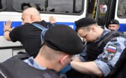 	Протесты в Москве: ОМОН применил дубинки, задержали более 100 человек (фото и видео)