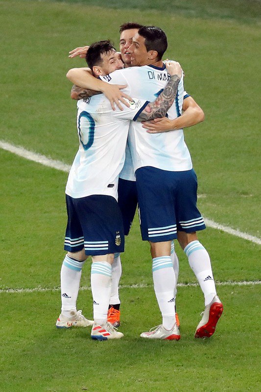 Сборная Аргентины стала соперником бразильцев по полуфиналу Копа Америка-2019 (видео)