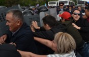 	В Казахстане задержали 100 участников протестной акции в день выборов президента