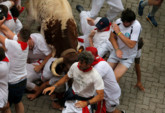 	Не для слабонервных: как прошел забег с быками в Памплоне, яркие фото