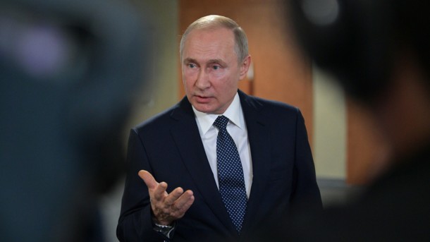 "Пусть вещает дальше": Путин ответил на жесткую брань от грузинского журналиста "Пусть вещает дальше": Путин ответил на жесткую брань от грузинского журналиста