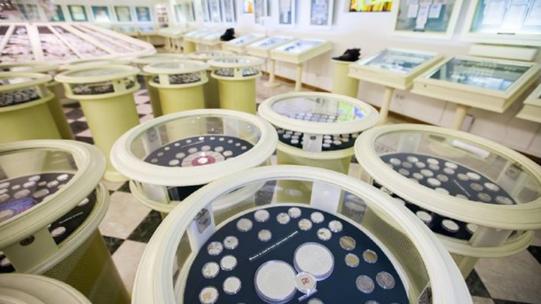 В Украине выпустили новые памятные монеты В Украине выпустили новые памятные монеты