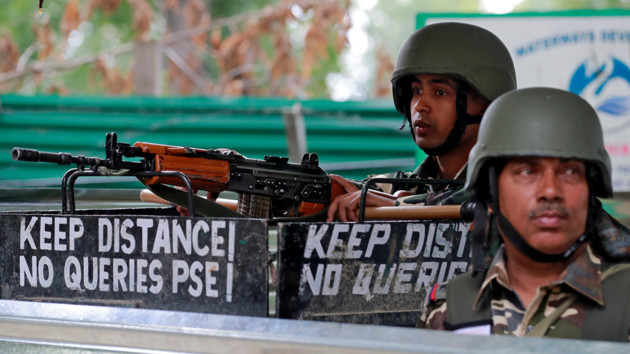 Обострение между Индией и Пакистаном усиливается: погиб солдат