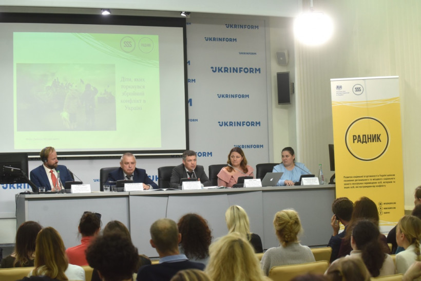 В Украине более 33 тысяч детей имеют статус пострадавших вследствие военных действий