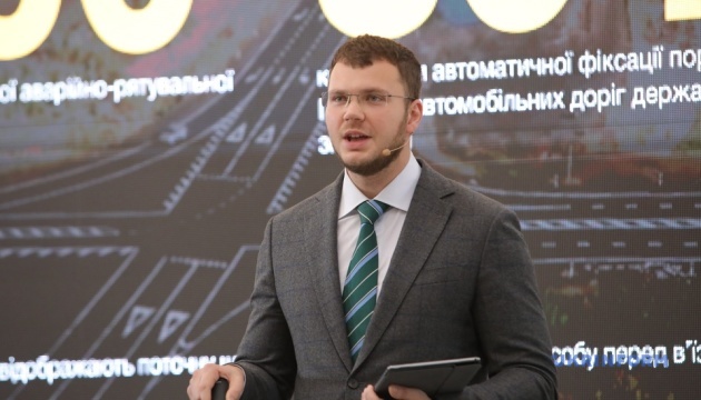 Криклий говорит, что получает около 40 тысяч зарплаты Криклий говорит, что получает около 40 тысяч зарплаты