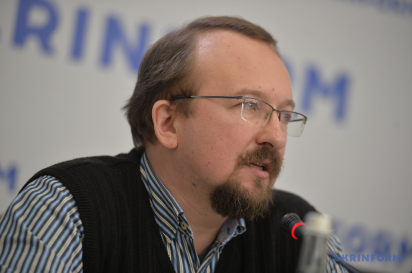 Нас 37 миллионов? А может, 42, если «со всеми»?