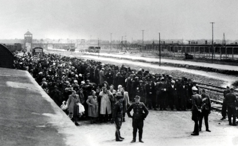 Холокост: не только помнить, но и понимать, почему это с человечеством произошло