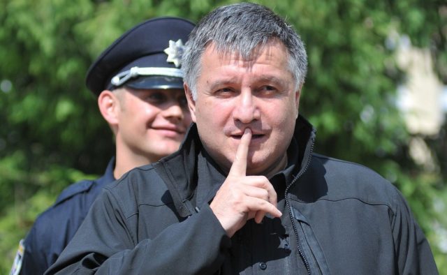 Аваков обрушился с гневной критикой на Сытника.