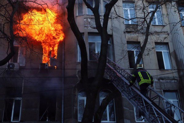 Во время пожара в Одессе погибли три человека.