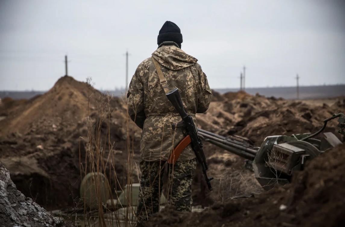 Военнослужащий