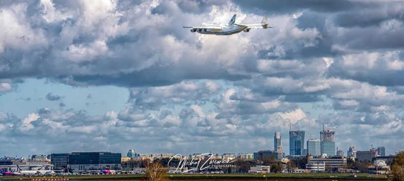 "Мрия" перевезла из Китая в Польшу рекордный груз медсредств