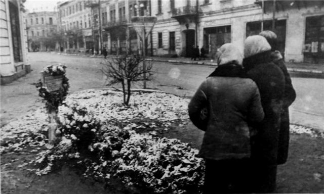 День Победы в Киеве в 1945. Как это было