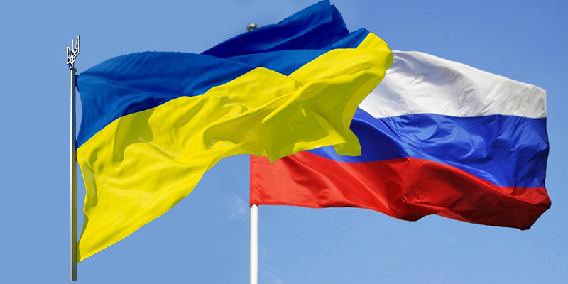 Флаги Украины и России