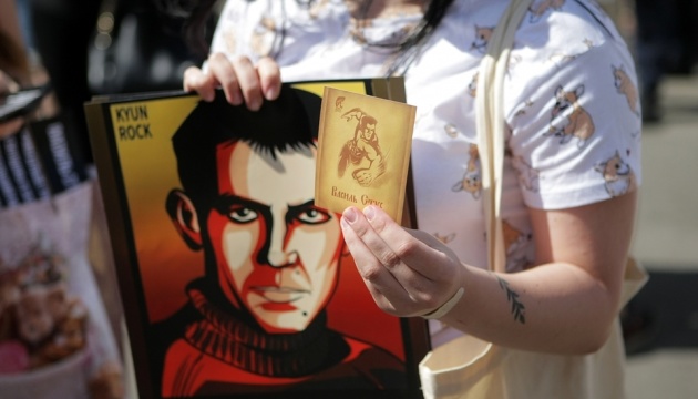 Суд по делу Медведчука о запрете книги о Стусе перенесли на август