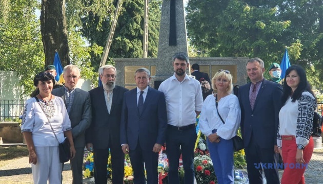 В польском Ланьцуте открыли отреставрированное кладбище воинов УНР