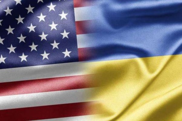 Флаг США и Украины