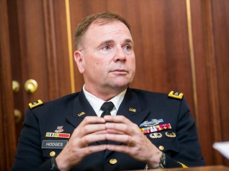 Командующий силами США в Европе генерал Бен Ходжес.