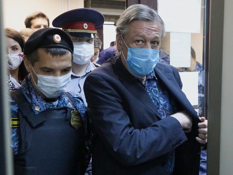Михаил Ефремов