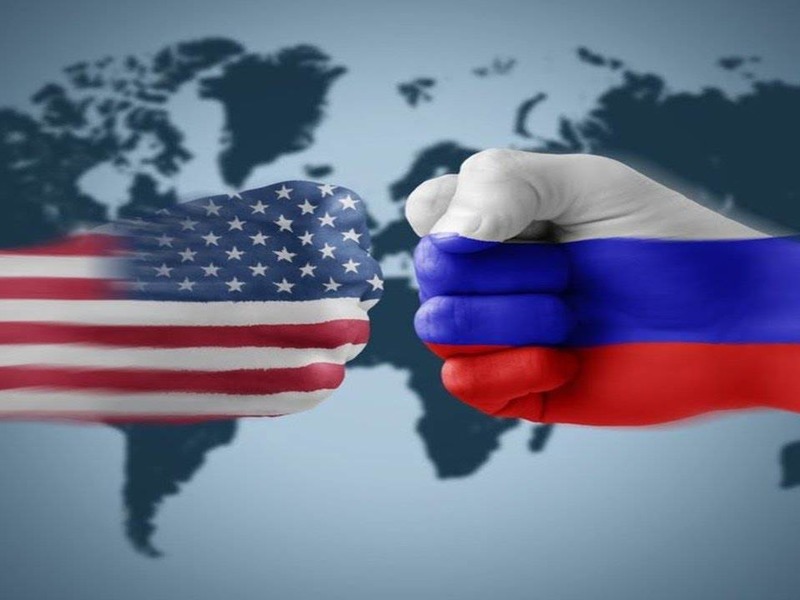 Флаги Америки и России