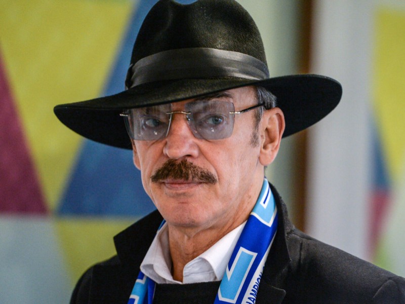 Михаил Боярский